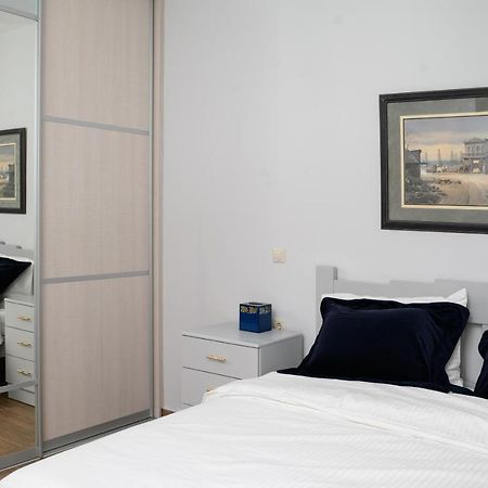 Walk 2 The Beach; Ammoudara Apts Gazi Exterior foto